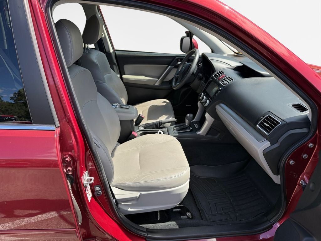 2016 Subaru Forester 2.5i Touring