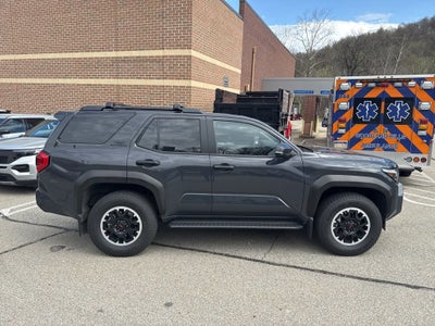 2025 Toyota 4Runner TRD Off-Road