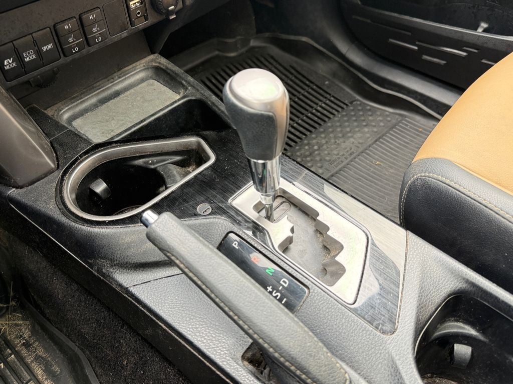 2017 Toyota RAV4 Hybrid Limited