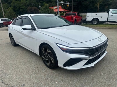 2024 Hyundai Elantra Limited