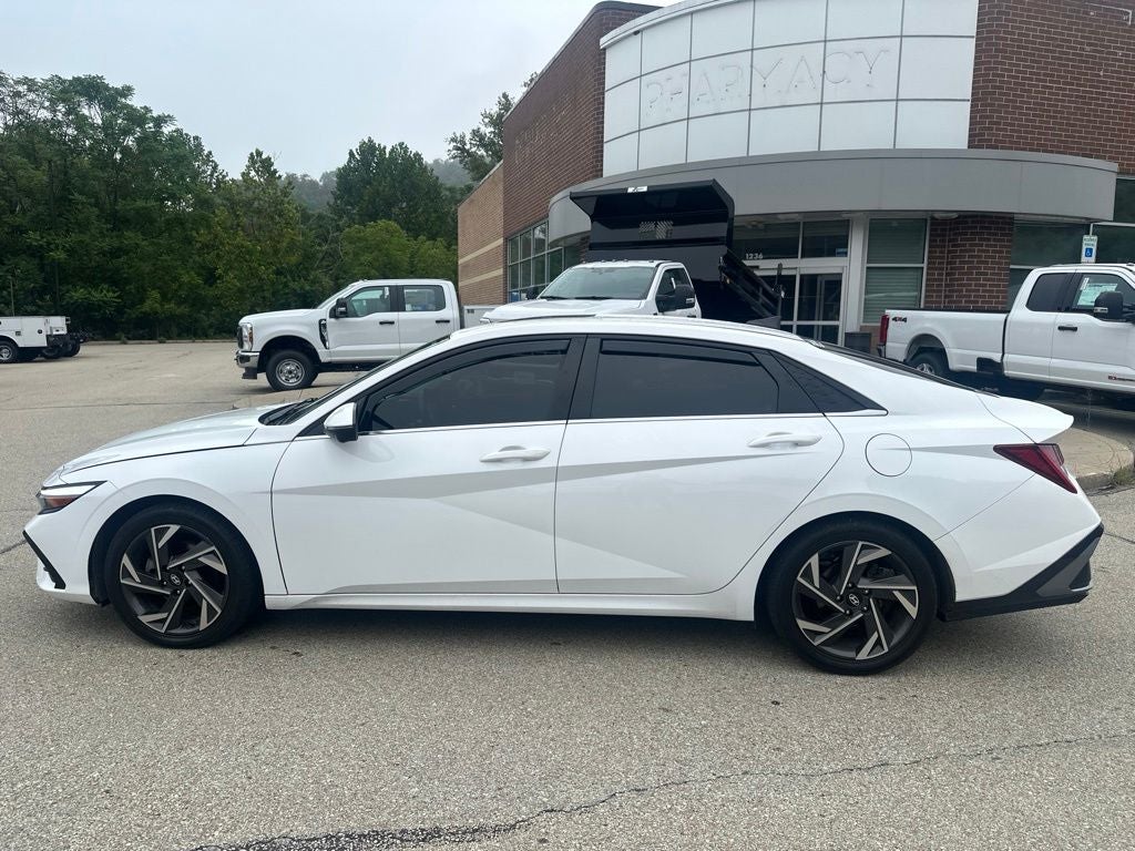 2024 Hyundai Elantra Limited
