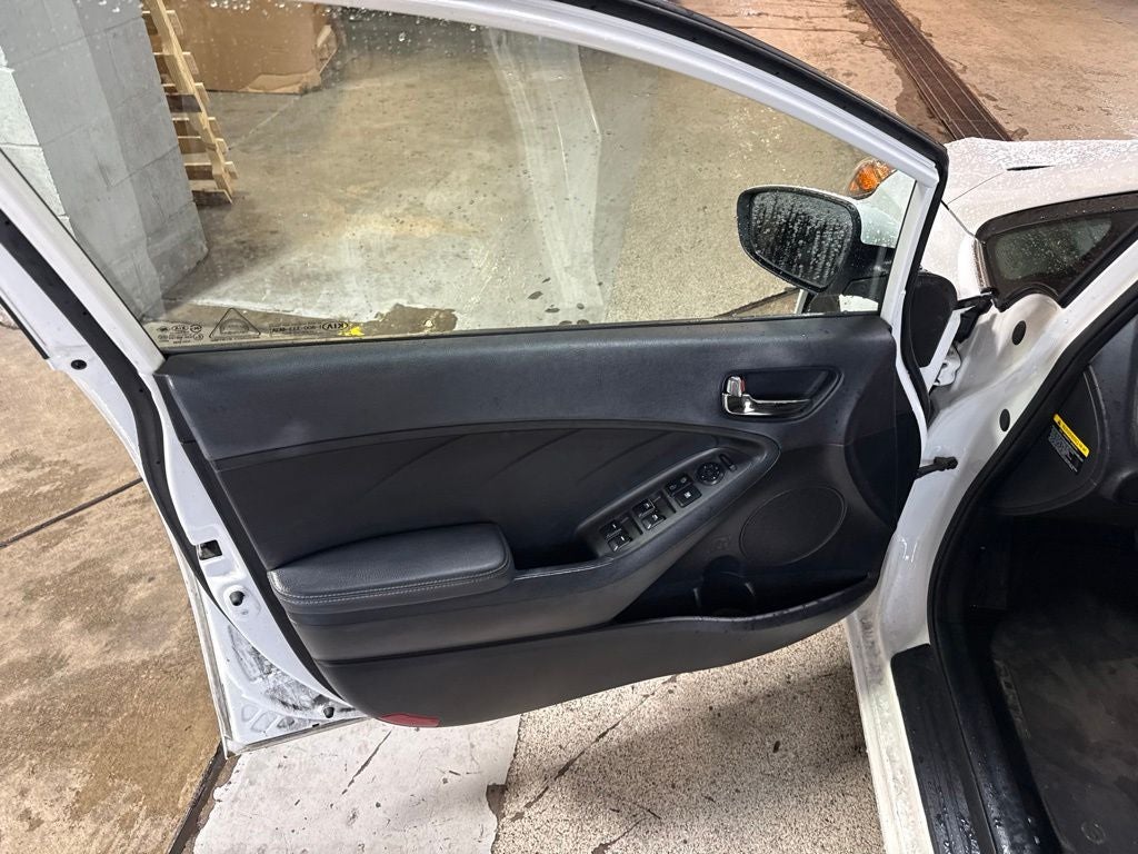 2016 Kia Forte EX Premium Package