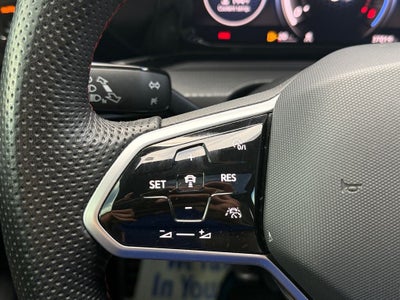 2024 Volkswagen Golf GTI Autobahn