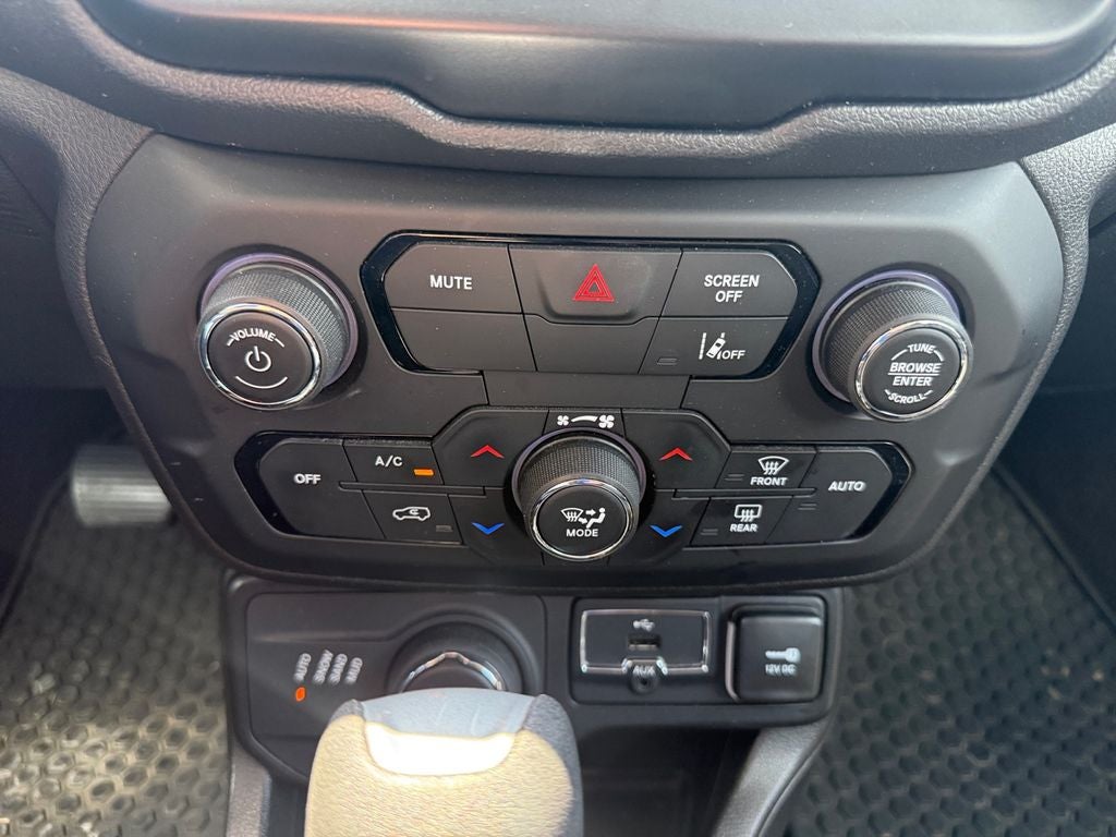 2023 Jeep Renegade Latitude